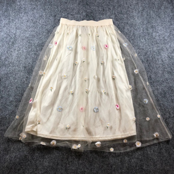 Metrowear Floral Embroidered Tulle Skirt Women's Size‎ s Overlay - Picture 1 of 7